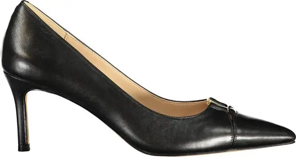 Black Leather Women Classic Shoe