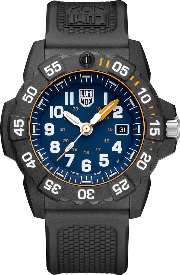 Black Rubber Sport Watch