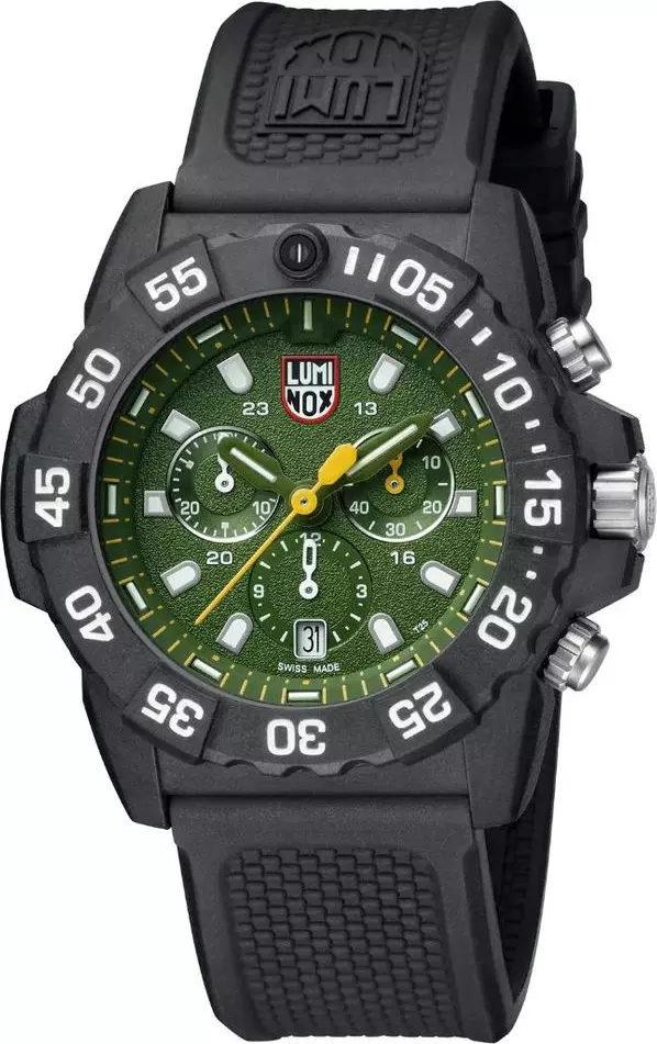 Black Rubber Sport Watch