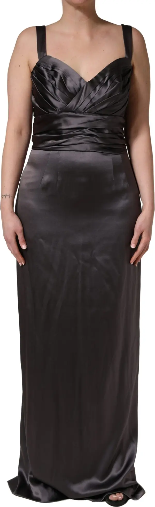 Black Satin Sleeveless Sweetheart Dress
