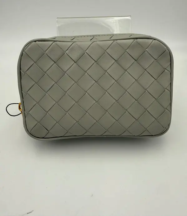 BOTTEGA VENETA Intrecciato Clutch