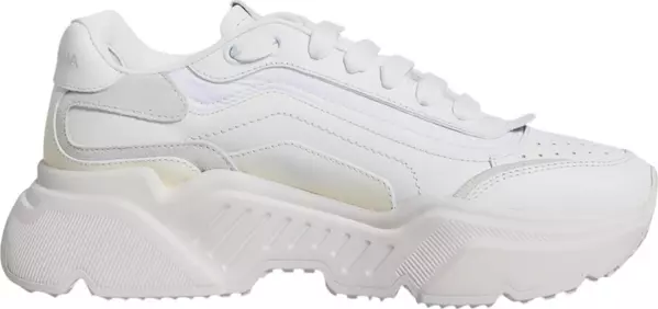 White Daymaster Low Top Sneakers Shoes