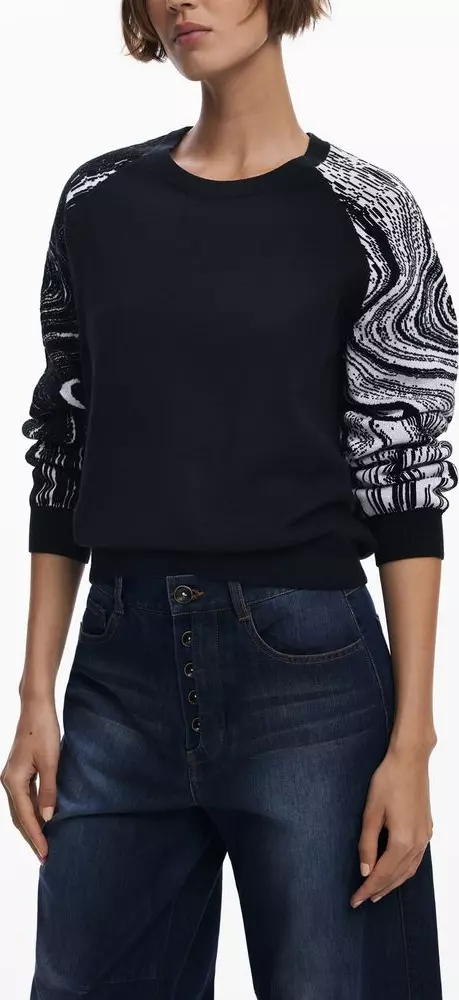 Black Polyester Women Sweater