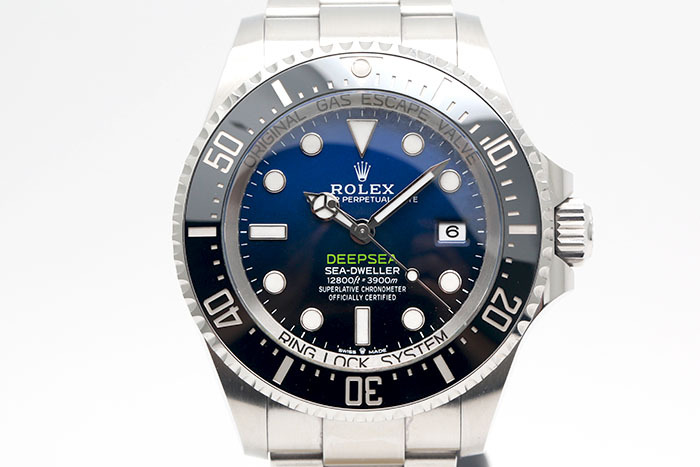 Rolex 勞力士 Sea Dweller 136660 新款水鬼王3900米潛水錶漸層藍色面盤 3235機芯 2023保單品像如新 44mm